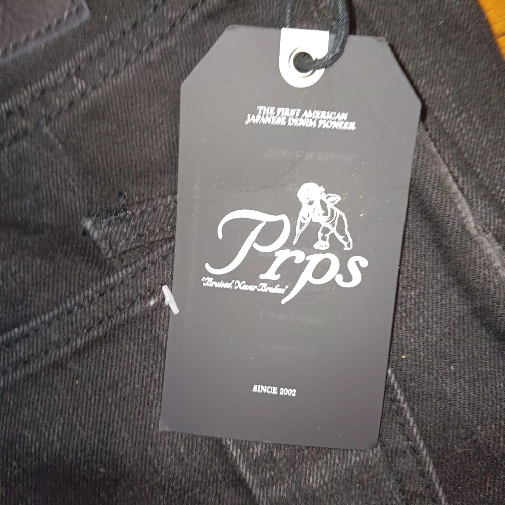 Men's Black Jeans Shorts - Picture 3 of 5